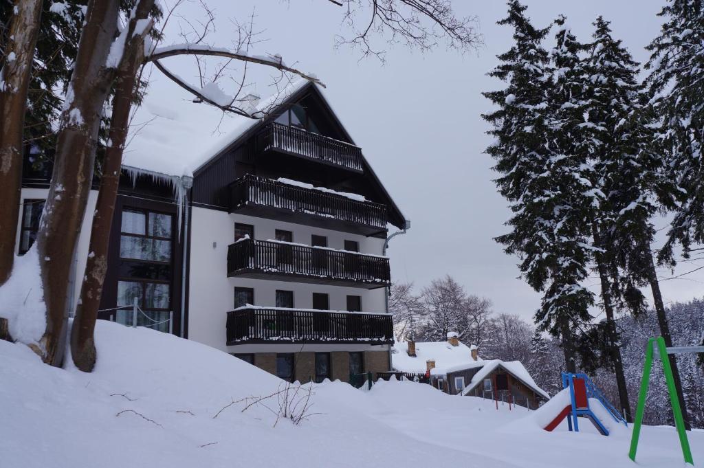 Apartament W&J v zime