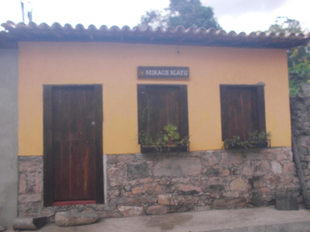  Hospedagem Mirage Igatu