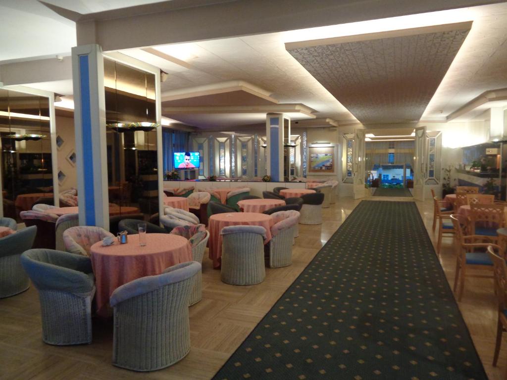 Posezení v ubytování Hotel Ambasciatori Palace