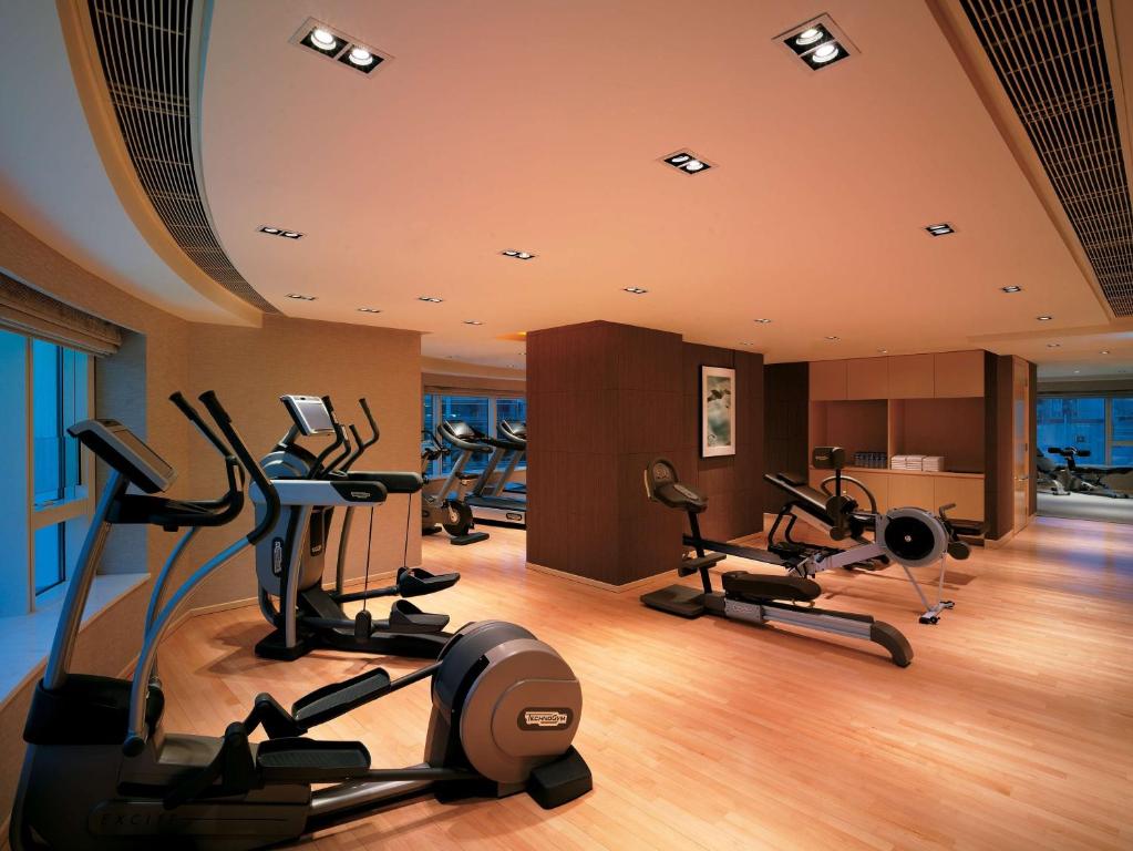 Fitness centrum a/nebo fitness zařízení v ubytování Hyatt Regency Hong Kong Tsim Sha Tsui