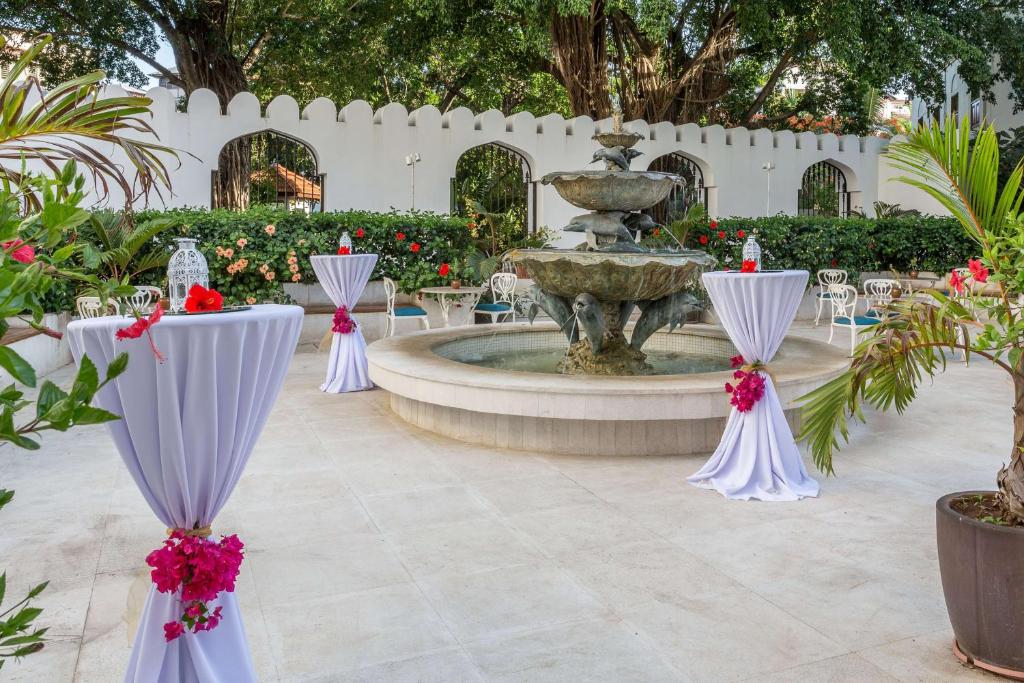 Сад в Park Hyatt Zanzibar