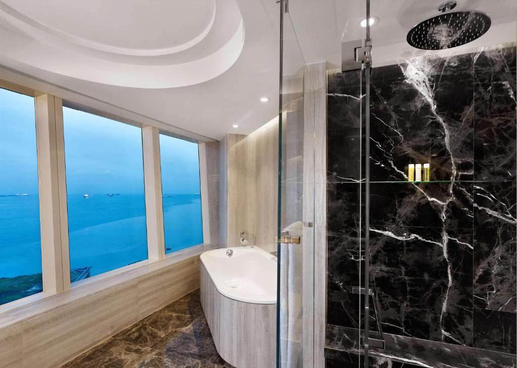 Un baño de Hyatt Regency Istanbul Atakoy