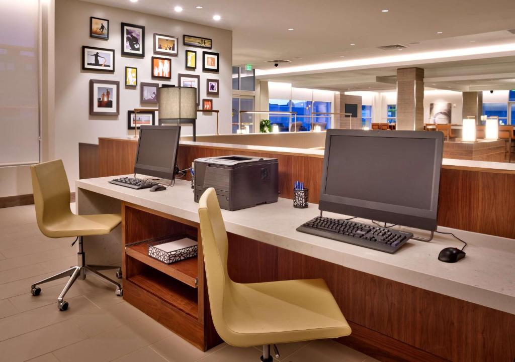 Hyatt House Salt Lake City Downtown photo