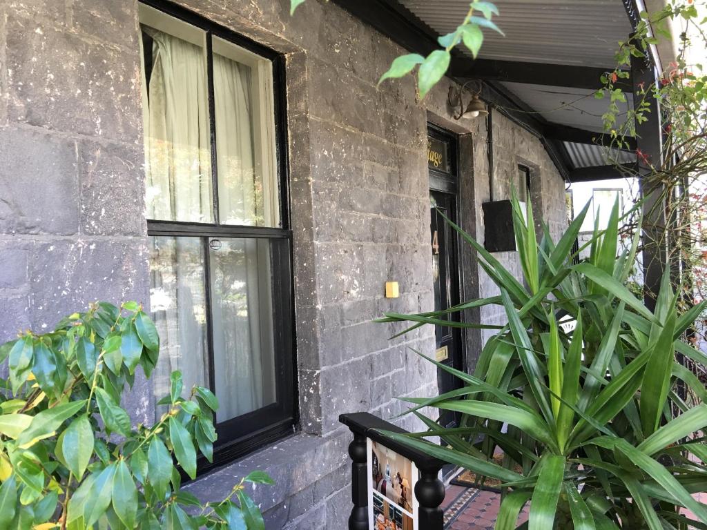 Captains Retreat Apartments and Cottages photo