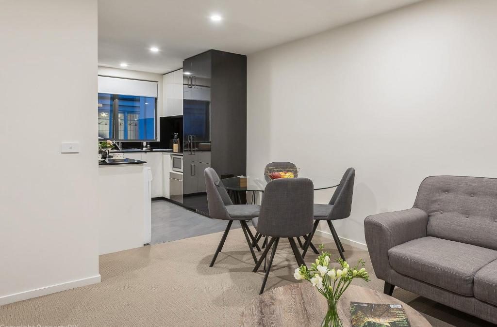 110 Hampden Apartments - 