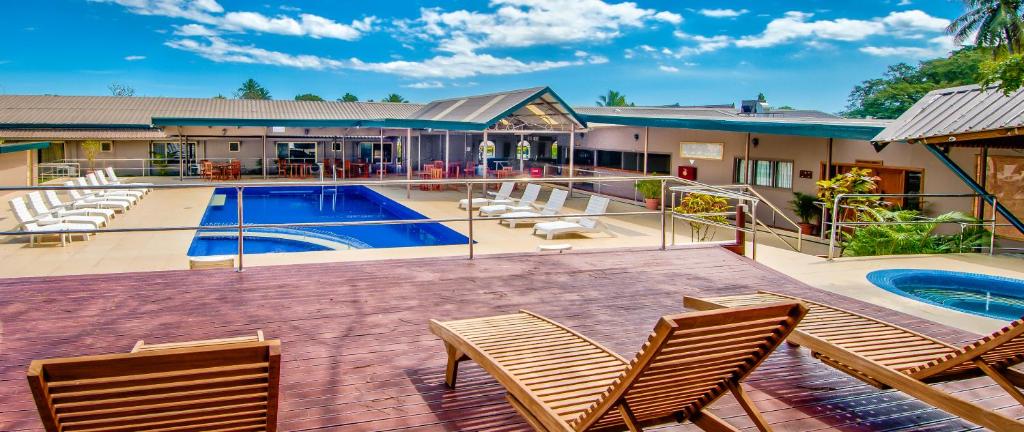 Sundlaugin á Tanoa Skylodge Hotel eða í nágrenninu