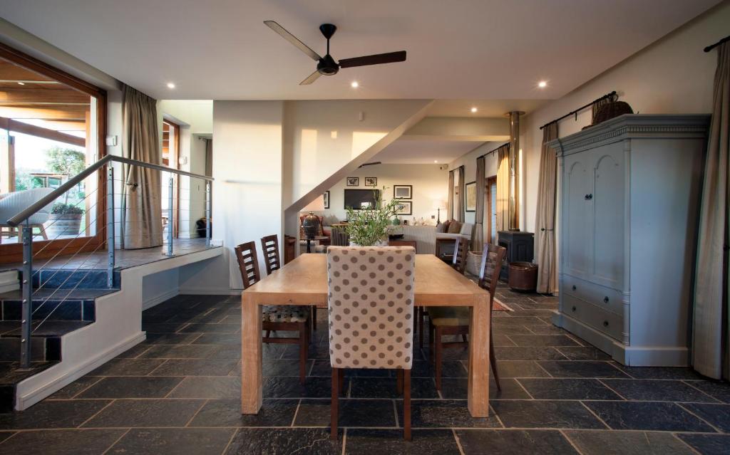 Klein Welmoed Luxury Guest House - Chalet