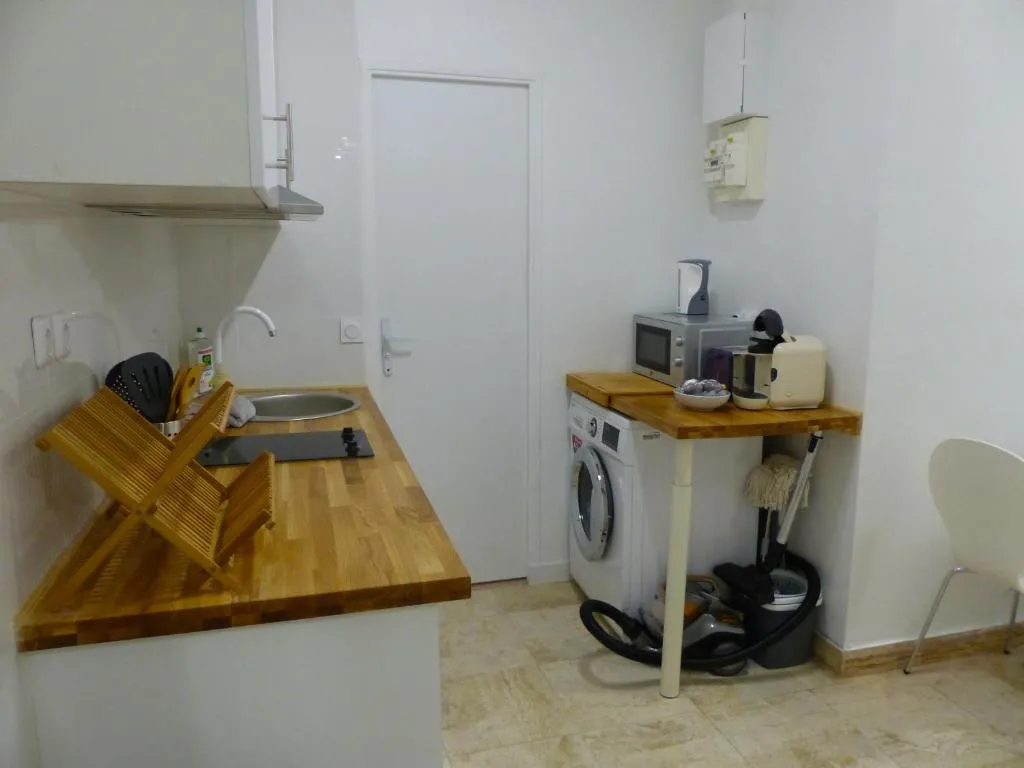 Rue Turgot Apartment, Paris, Franţa