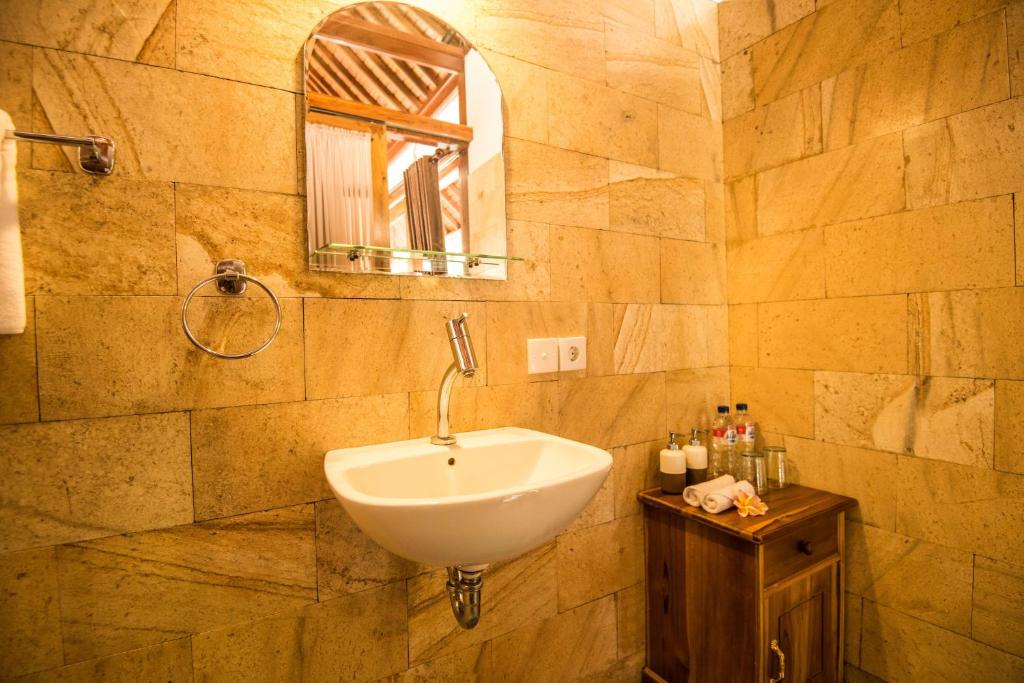 Naja Private Villa Ubud - 13