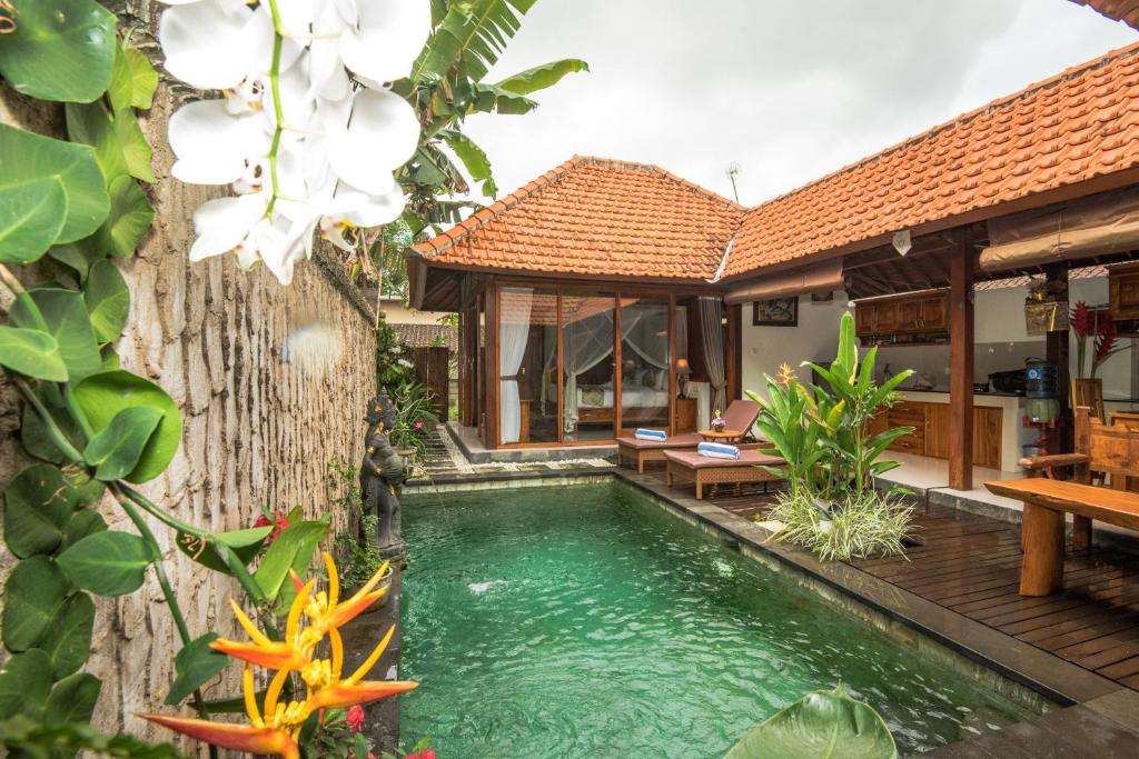 Naja Private Villa Ubud - 18