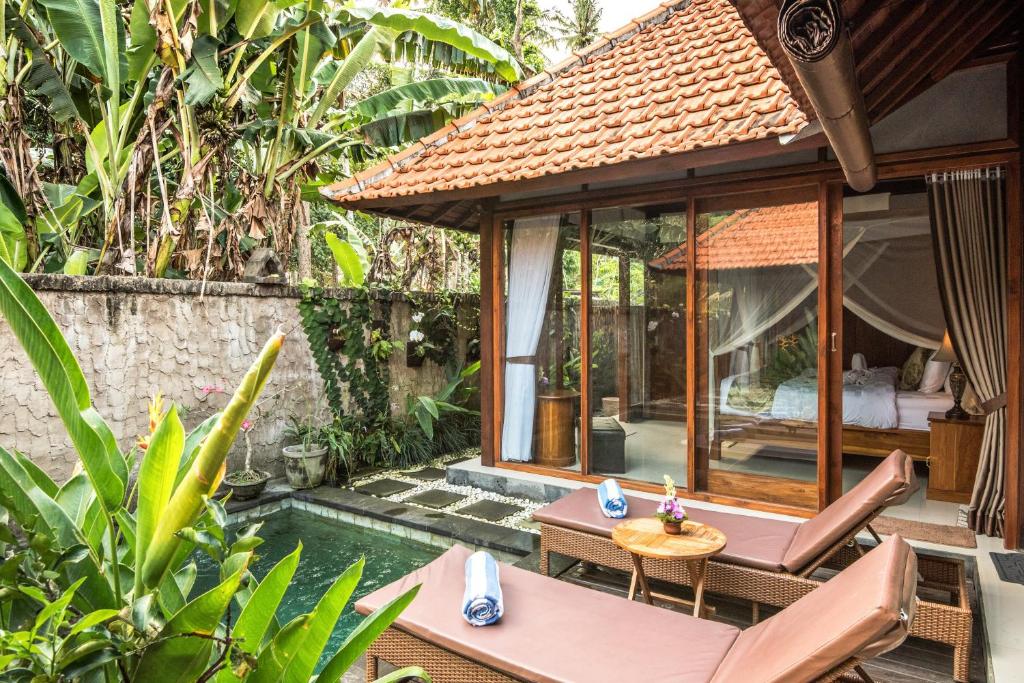 Naja Private Villa Ubud - 17
