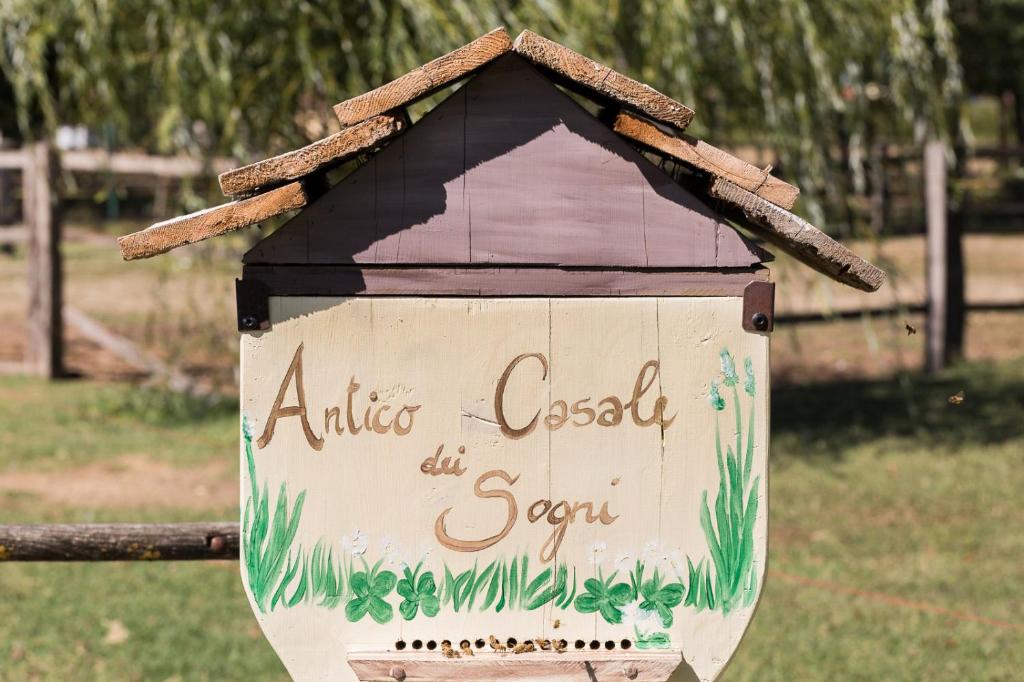 Certyfikat, podpis lub inny dokument wystawiony w obiekcie Antico Casale dei Sogni agriturismo