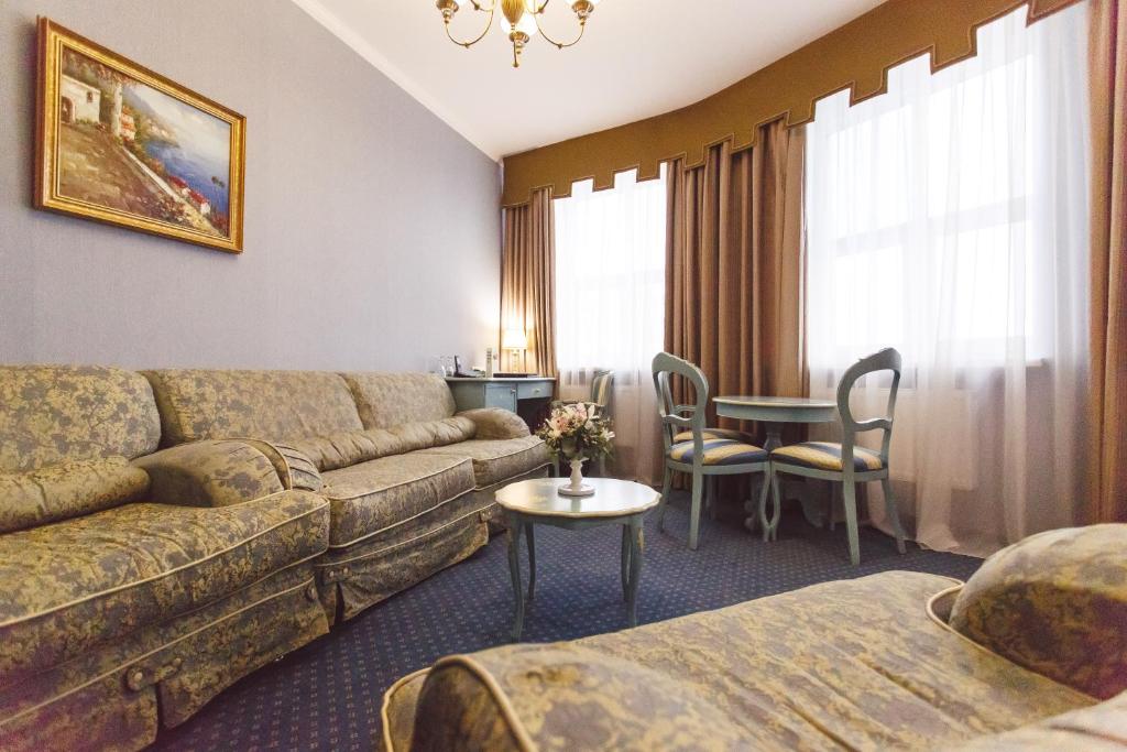 Eurasia Business Hotel Tyumen - Suite Con Acceso A Spa