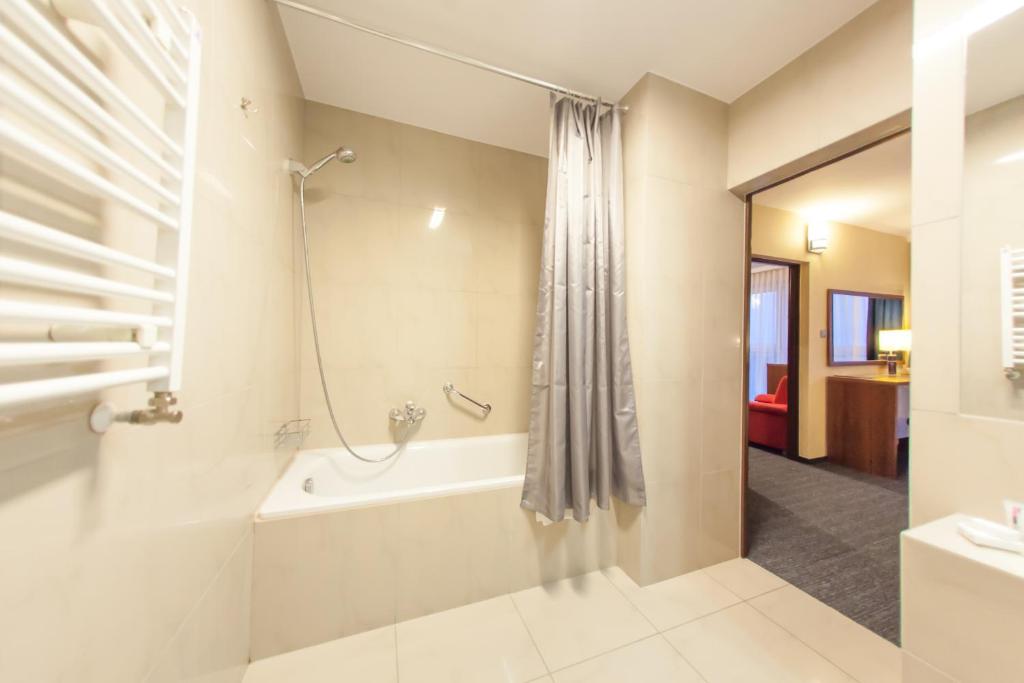 Koupelna v ubytování Hotel Tychy Prime