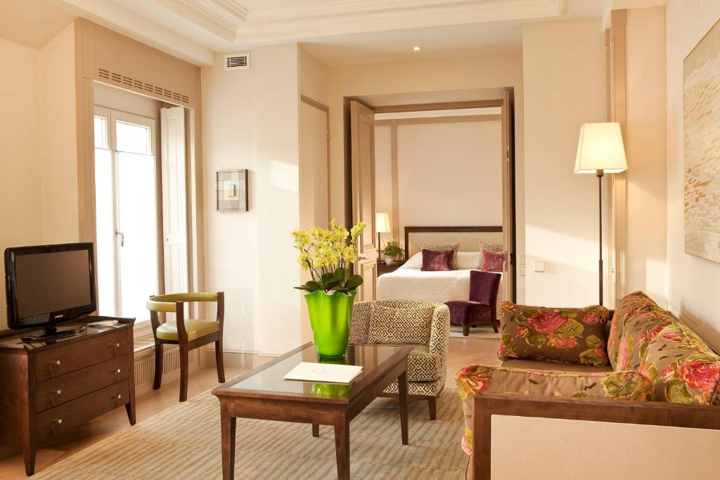 Hôtel De l'Arcade - Resim 5