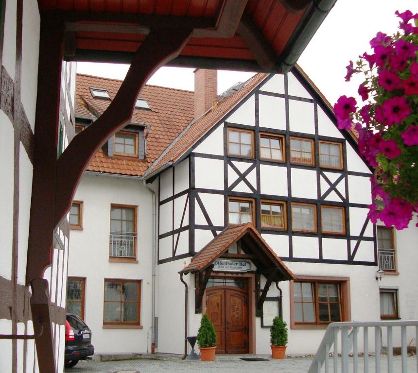Budova, kde se hotel nachází