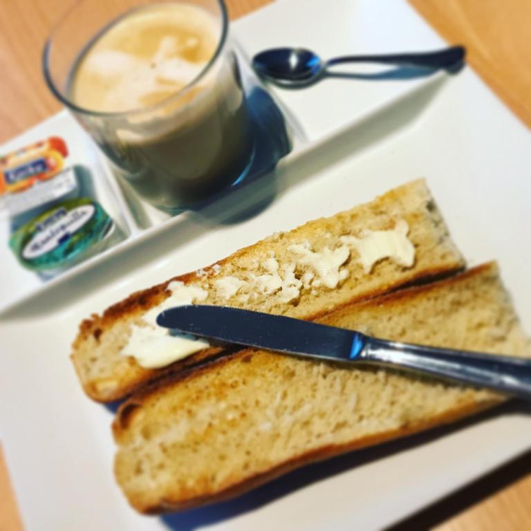 Jídlo v hotelu nebo okolí