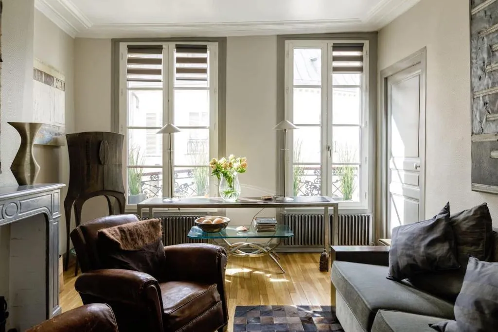 Left Bank Deluxe Apartment, Paris, France