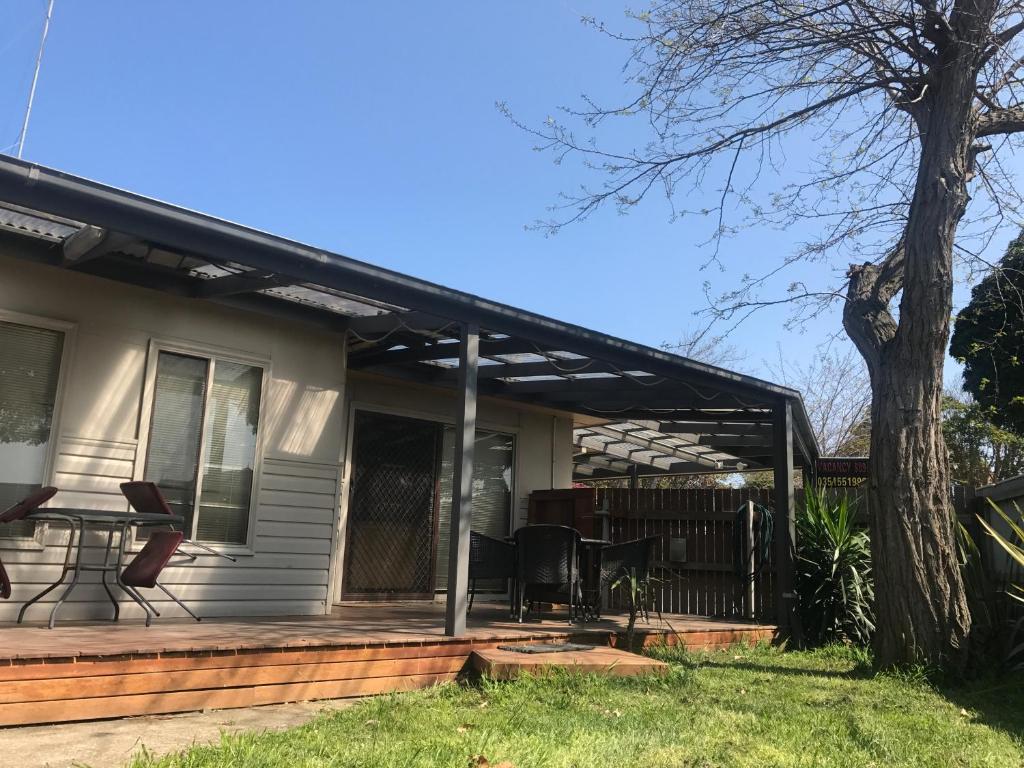 Kickback Cottages - Superior Villa