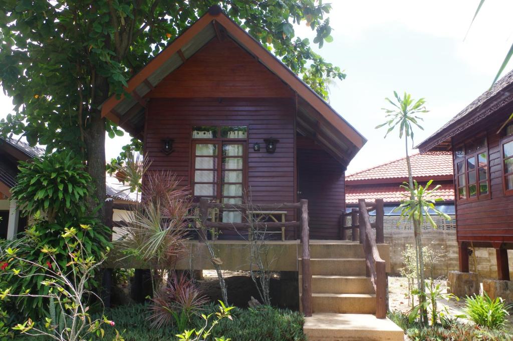 Thai House Beach Resort - 12