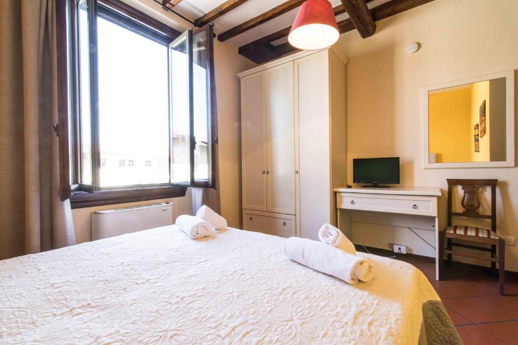 Il Valentino Luxury Houses - 14