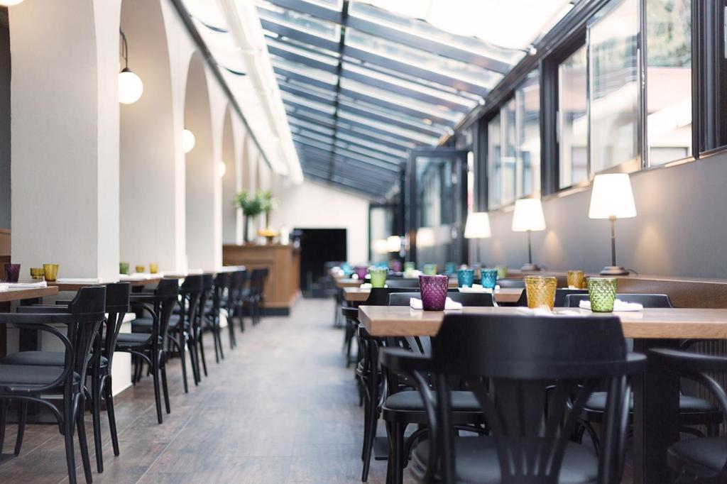 Restauracja lub miejsce do jedzenia w obiekcie Hotel Schwaiger