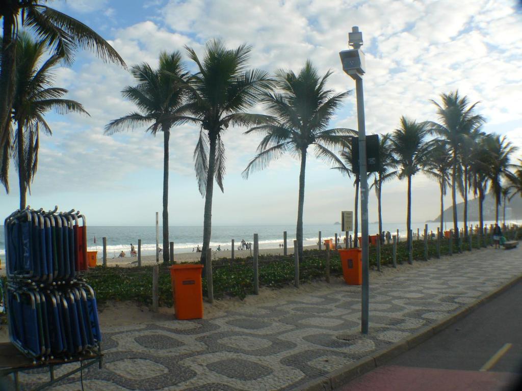  Ipanema Tiffanys Residence Service