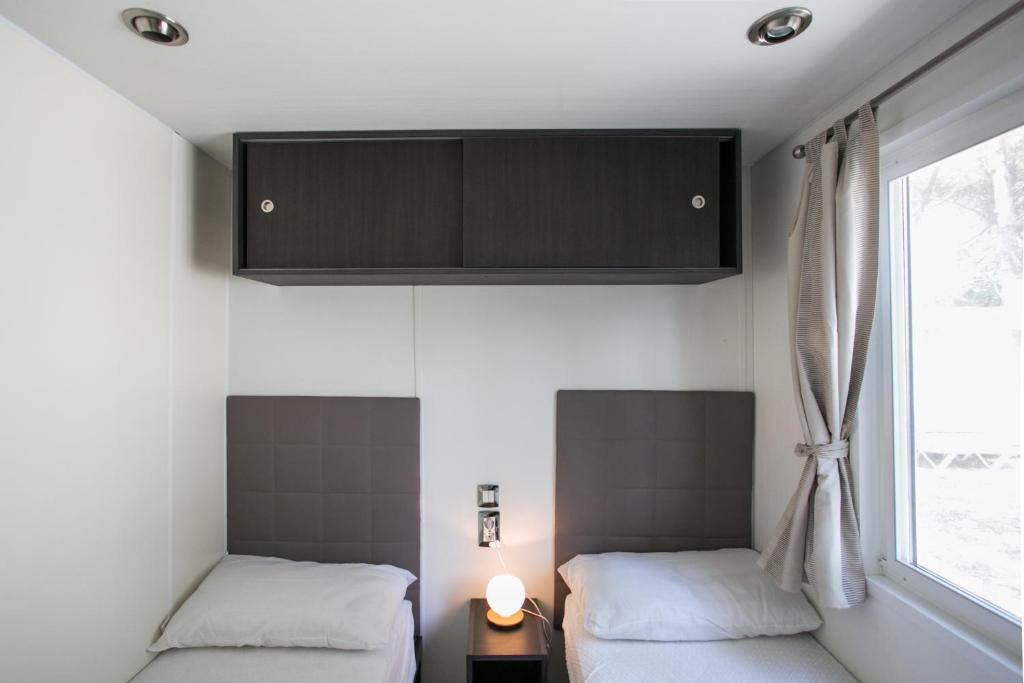 Camping River - Casa Móvil (6 Adultos)
