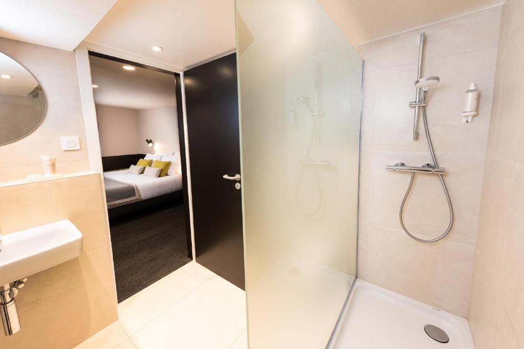 Hôtel Du Dragon - Resim 17