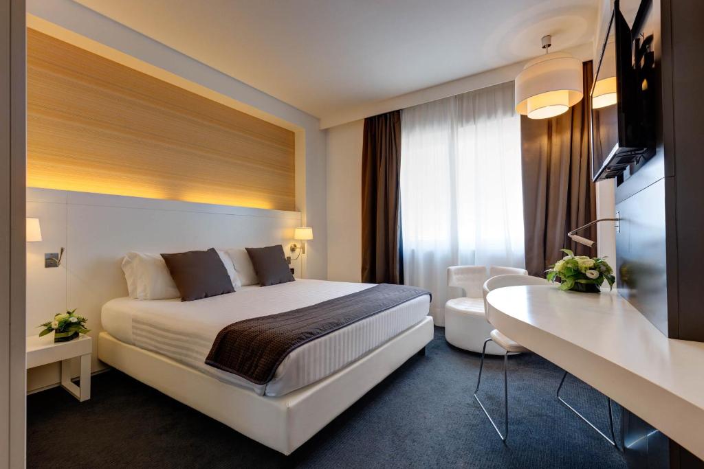 iH Hotels Roma Z3 - Resim 27