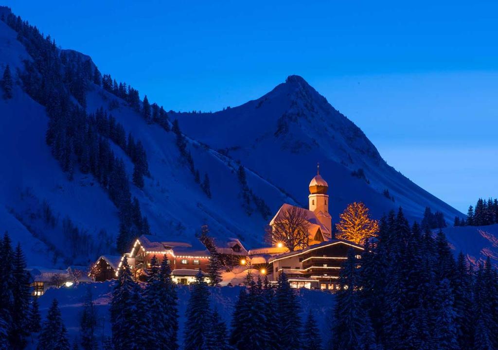 Nespecifikovaný výhled na hory nebo výhled na hory při pohledu z bed and breakfast