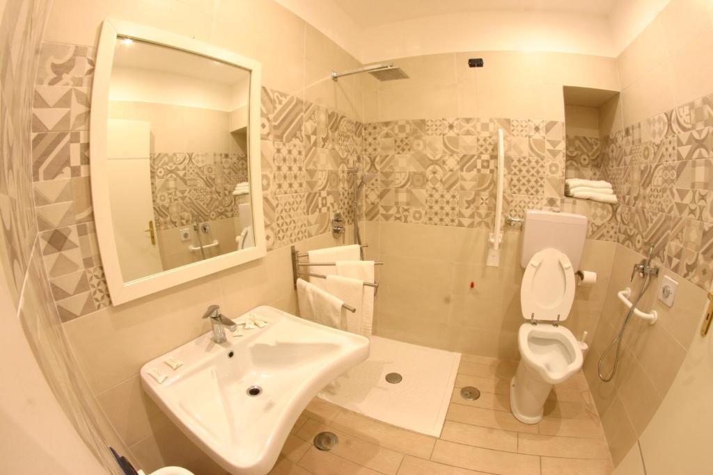 Hotel Chic - Habitación Triple