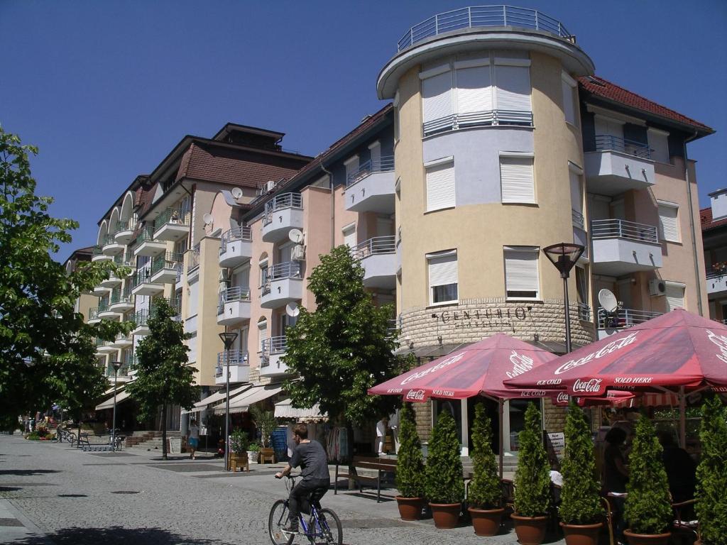 Budova, v ktorej sa apartmán nachádza