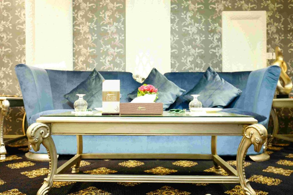 Posezení v ubytování Rest Night Serviced Apartments- AlHamra