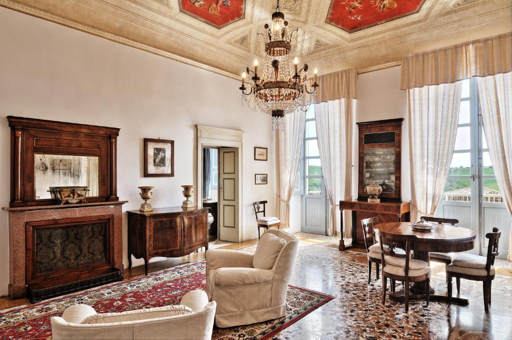 Castello Di Monterado - Deluxe Suite