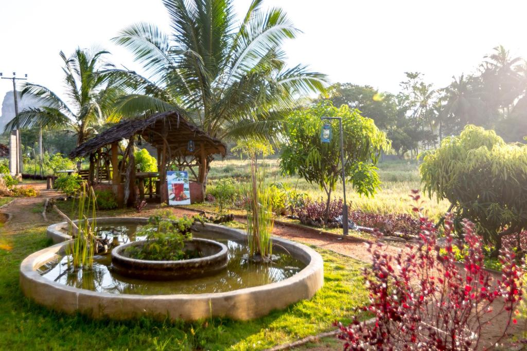 Zahrada ubytování Nelu Villa Sigiriya