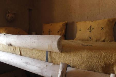Kasbah Izoran - Quadruple Room