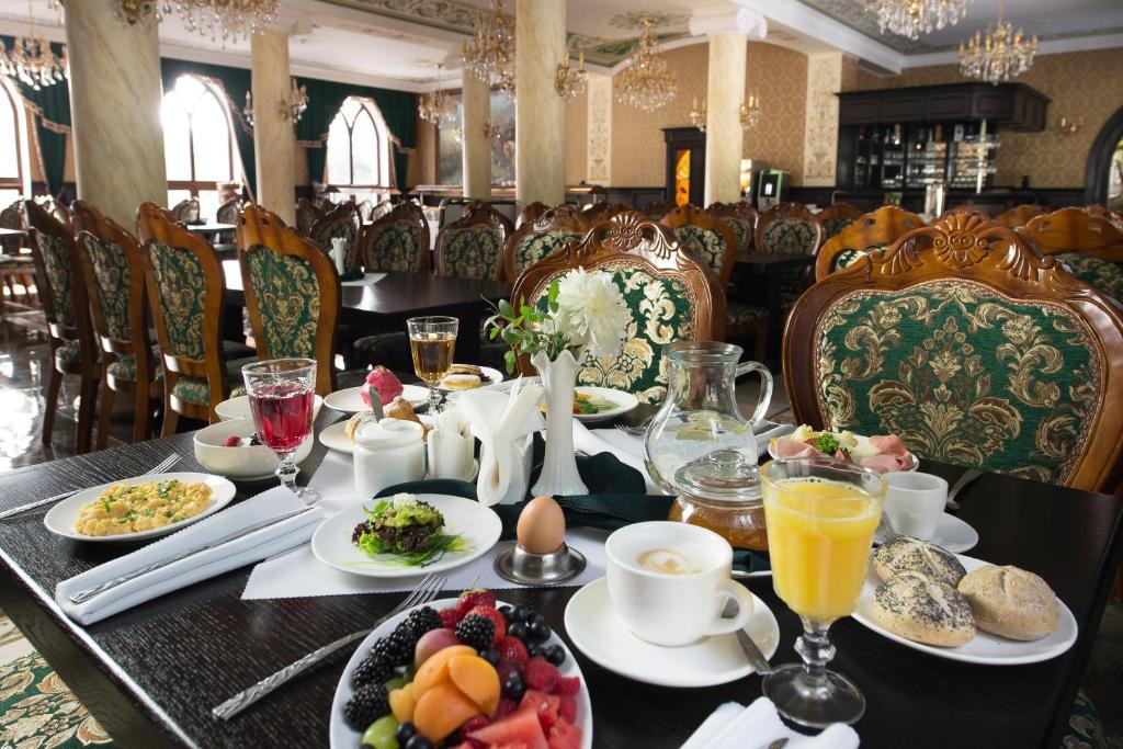 Zámek Lužec Spa & Wellness Resort - Resim 11