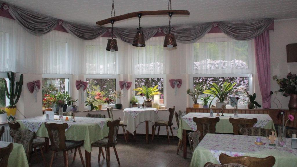 Restaurace v ubytování Winzerschenke