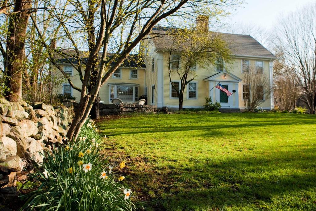 Stonecroft Country Inn, Ledyard Center (updated prices 2024)