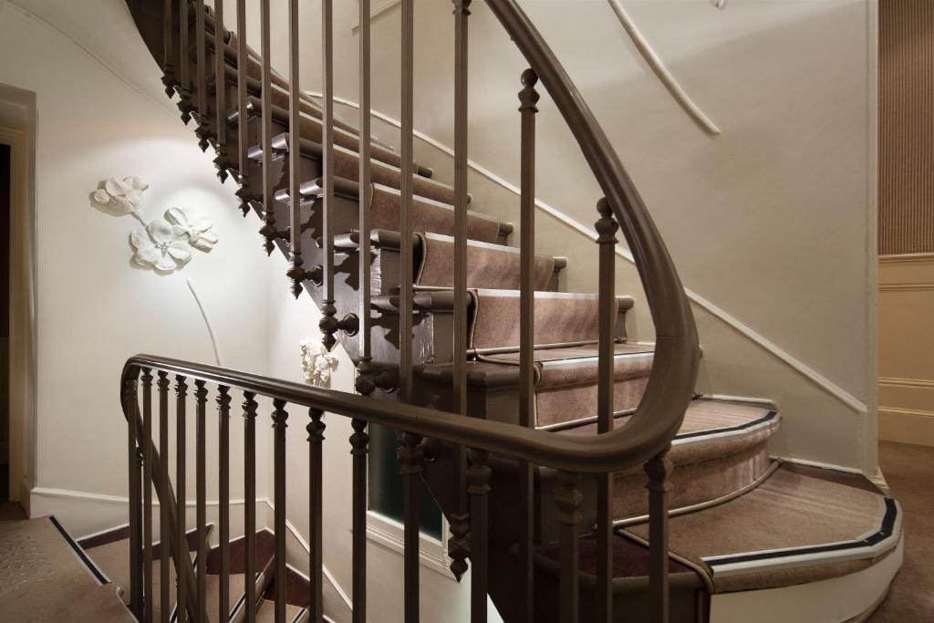 Hotel Ares Eiffel - Resim 8