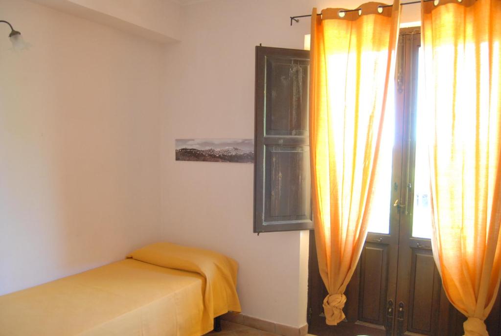 Il Casale Delle Rose - Triple Habitación Con Balcón