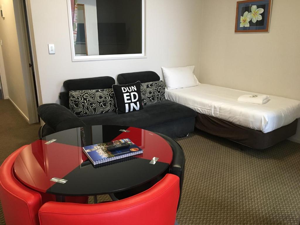 Postel nebo postele na pokoji v ubytování Motel on Carroll