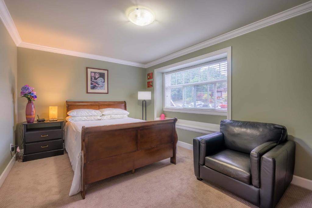 Vancouver Yuelai Guesthouse - 