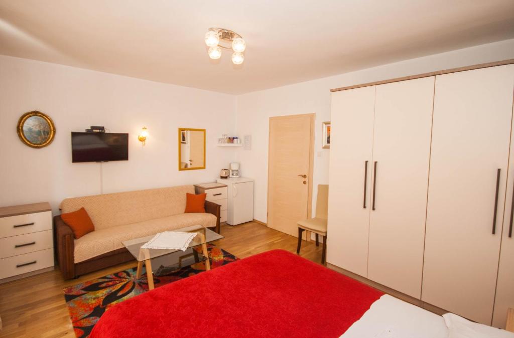 Posteľ alebo postele v izbe v ubytovaní Rooms Nadica