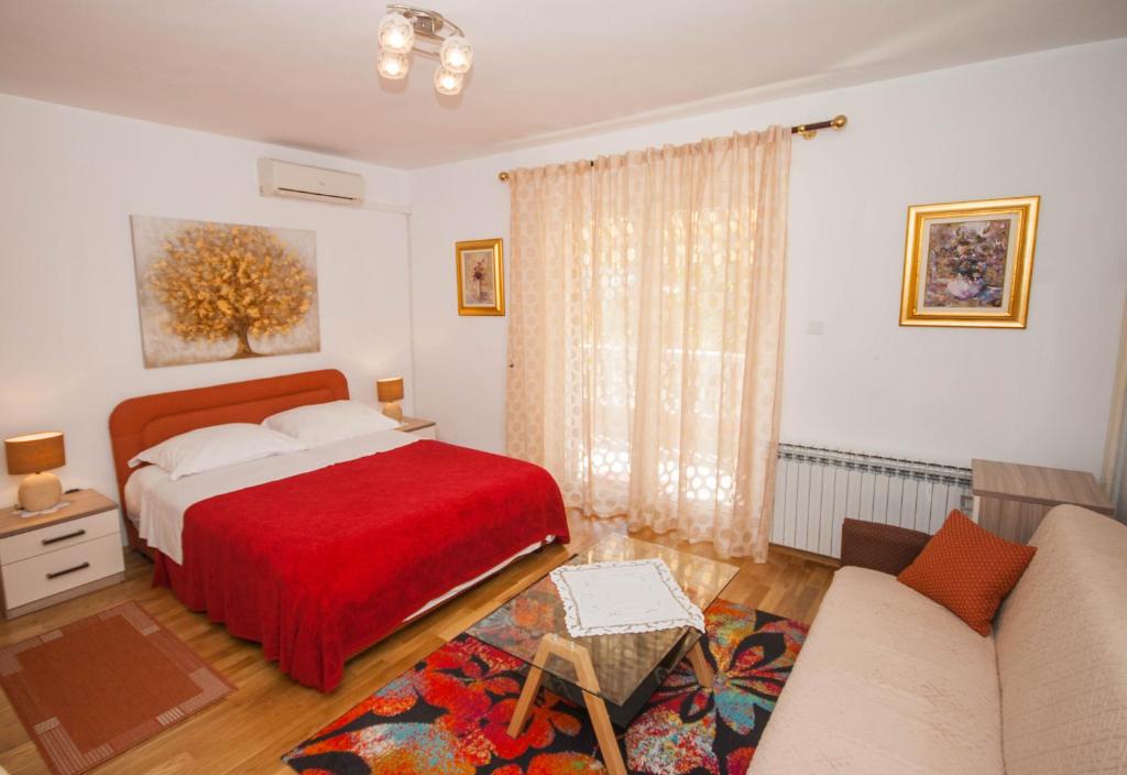 Posteľ alebo postele v izbe v ubytovaní Rooms Nadica