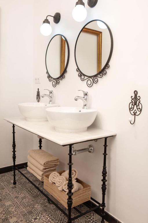 Valentina Home - Appartement De Trois Chambres