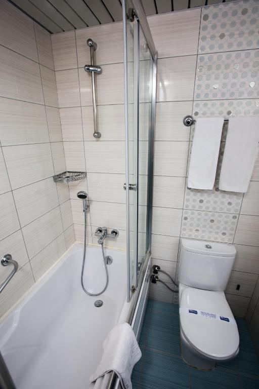 Koupelna v ubytování Dosi Hotel