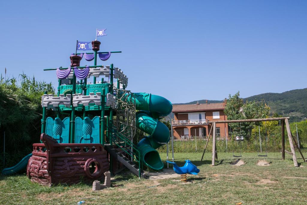 Bazén v ubytování Camping River nebo v jeho okolí