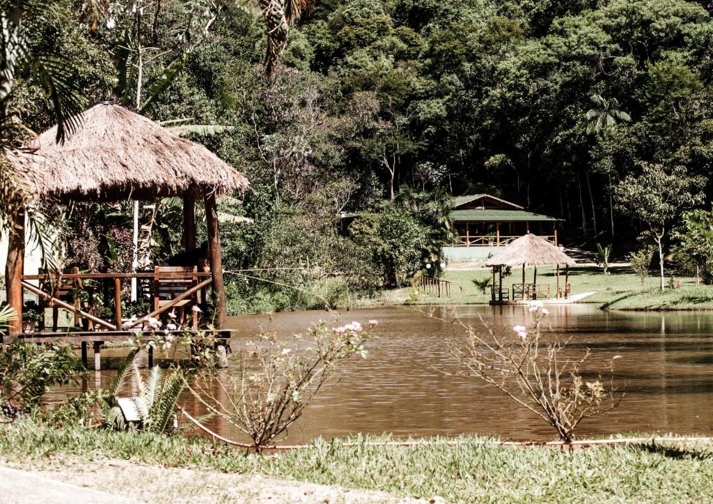  Pousada Valle dos Pássaros